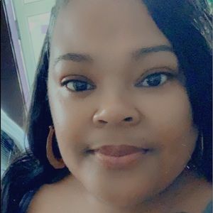 Meet your Posher, Keisha